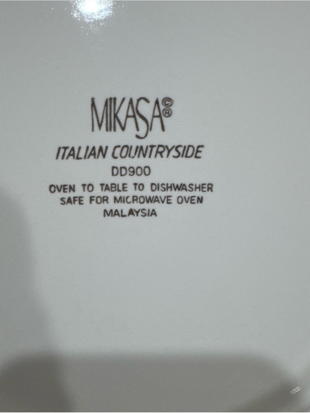 Mikasa Italian Countryside DD900 11” Dinner Plates Set of 2 White Embossed - Picture 4 of 11